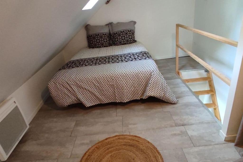 Appartement Hyper Centre Mayenne Exteriör bild